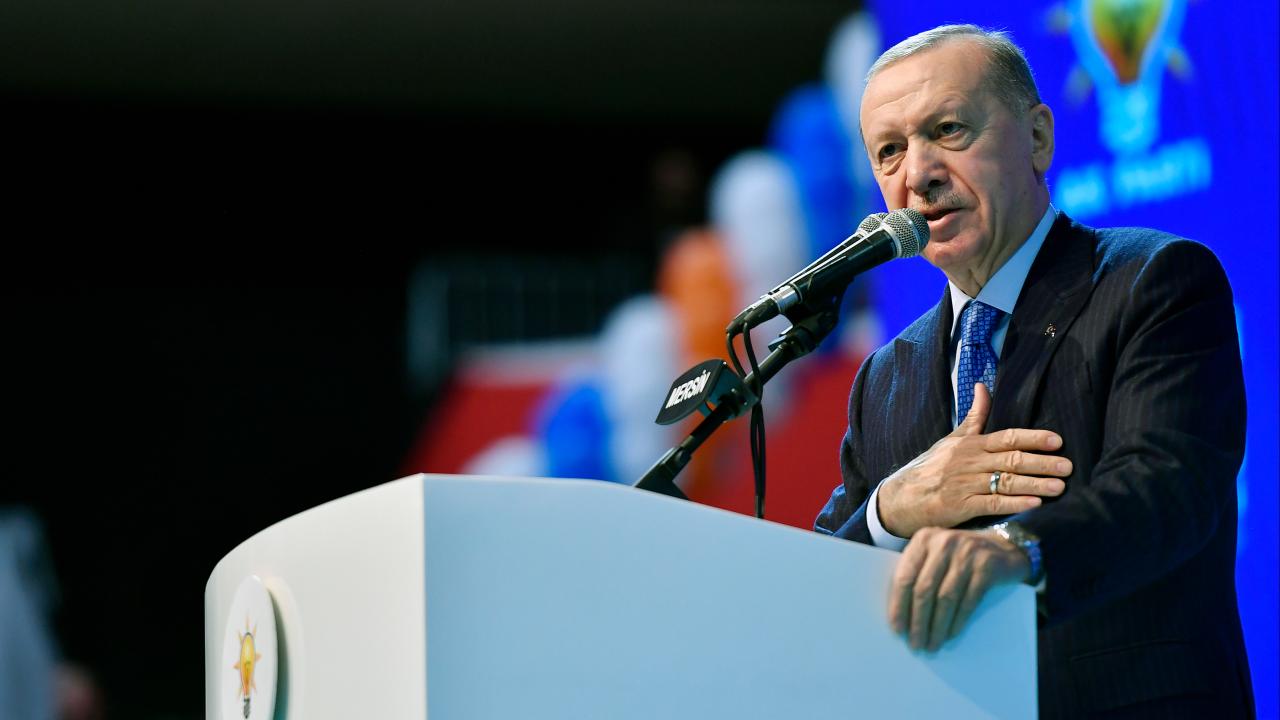 AK Parti’de Büyük Kongre pazar günü yapılacak